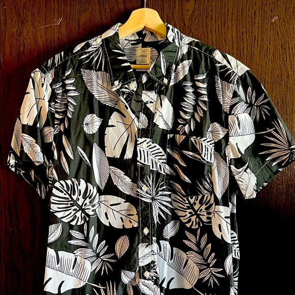 Gap Lived-In Hawaiian Shirt - Picture 2 of 3